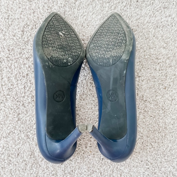 Navy Blue Michael Kors Heels - Picture 7 of 7
